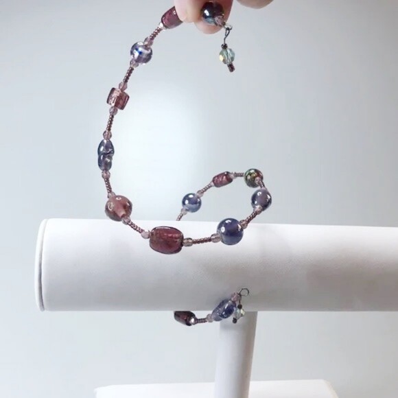 Shades of Purple Memory Wrap Bead Bracelet - Picture 3 of 5